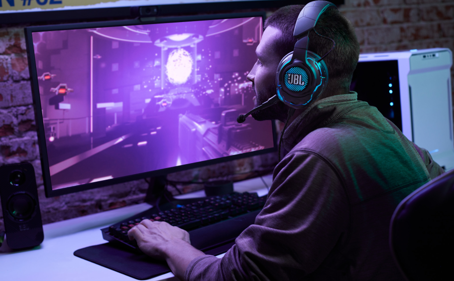 Trải nghiệm công nghệ theo dõi chuyển động đầu chuyên nghiệp đỉnh cao JBL QuantumSPHERE 360™